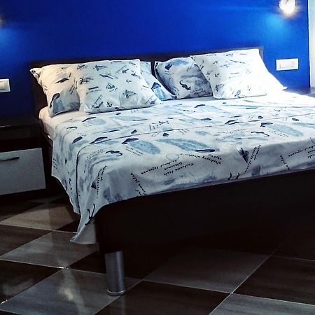 Karmen'S Apartment One Σπλιτ Εξωτερικό φωτογραφία