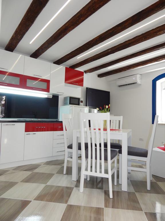 Karmen'S Apartment One Σπλιτ Εξωτερικό φωτογραφία