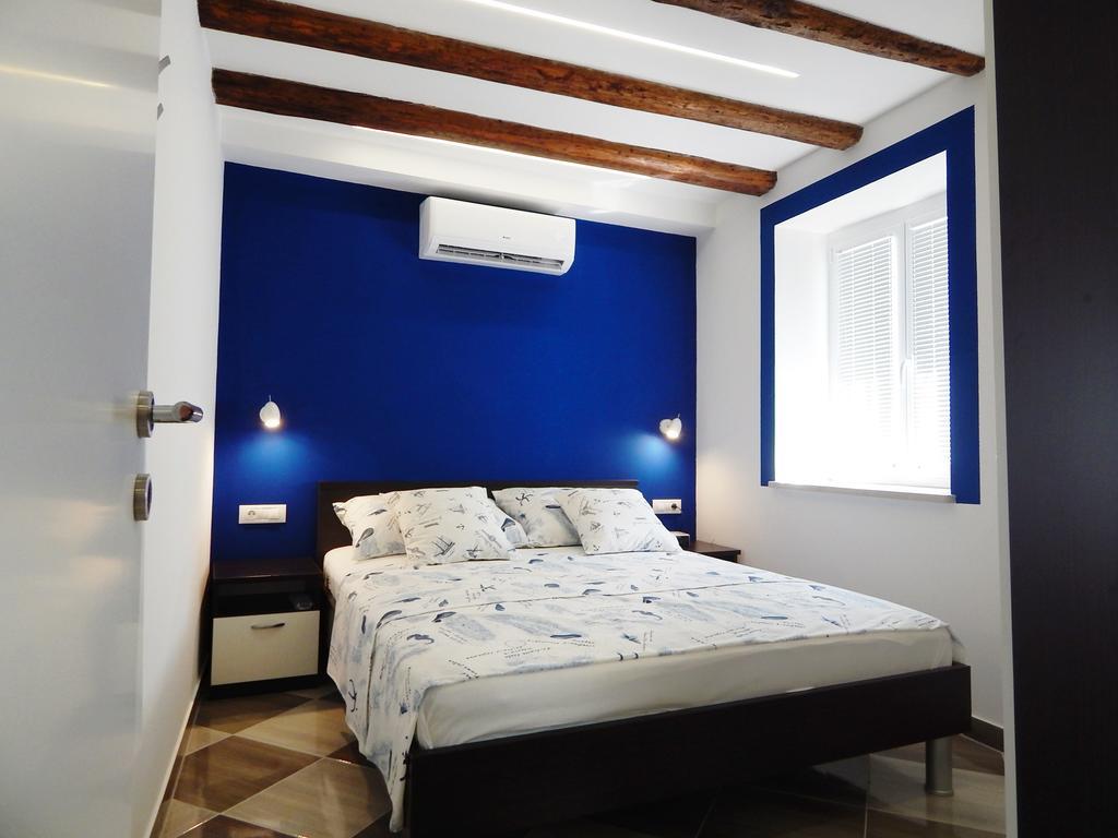 Karmen'S Apartment One Σπλιτ Εξωτερικό φωτογραφία