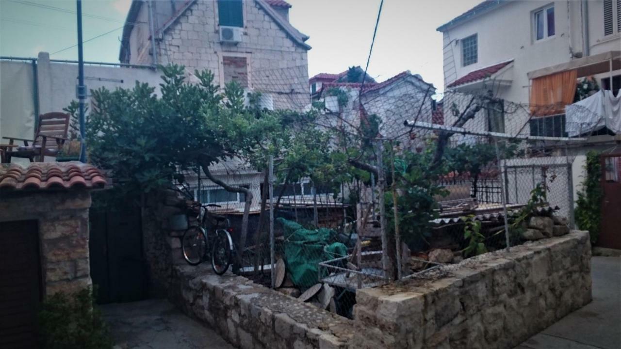 Karmen'S Apartment One Σπλιτ Εξωτερικό φωτογραφία